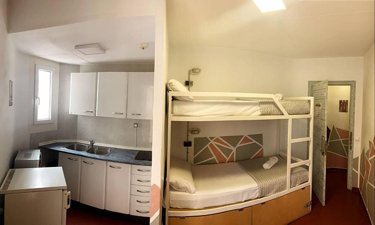 Loft Apart&Hostal Лорет де Мар Екстериор снимка