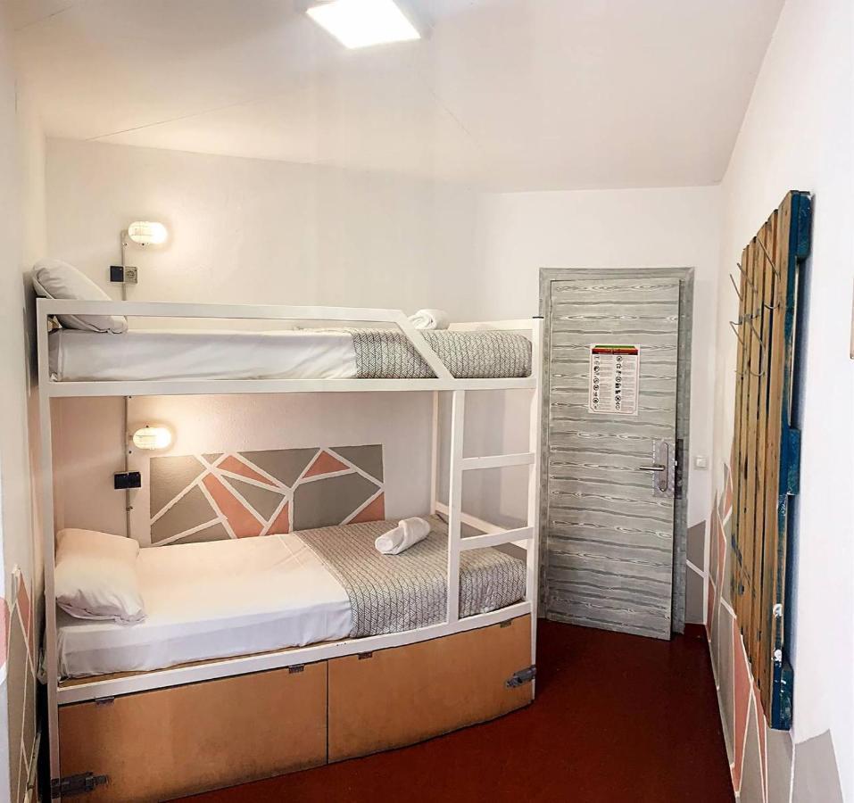 Loft Apart&Hostal Лорет де Мар Екстериор снимка