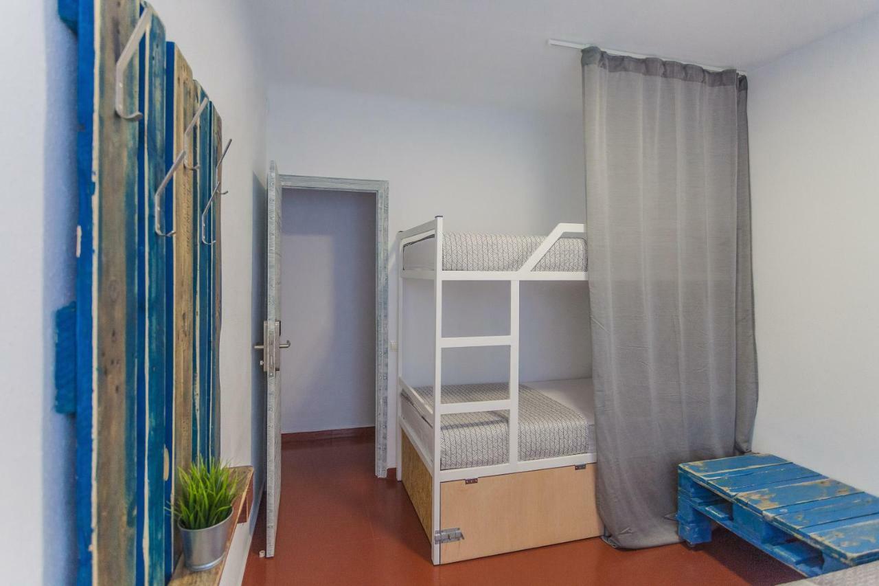 Loft Apart&Hostal Лорет де Мар Екстериор снимка